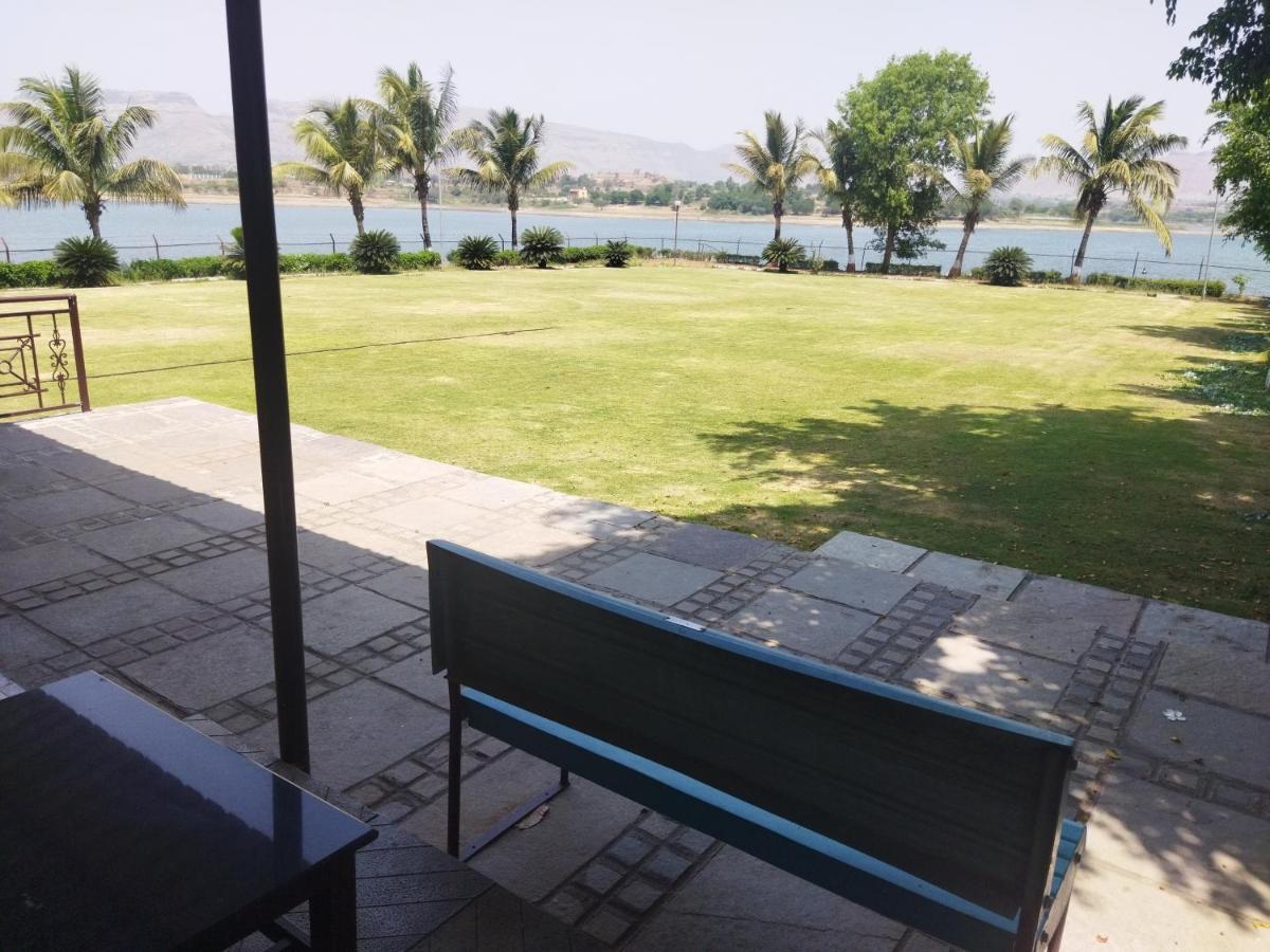 Savana Lake Resort Nashik Bagian luar foto