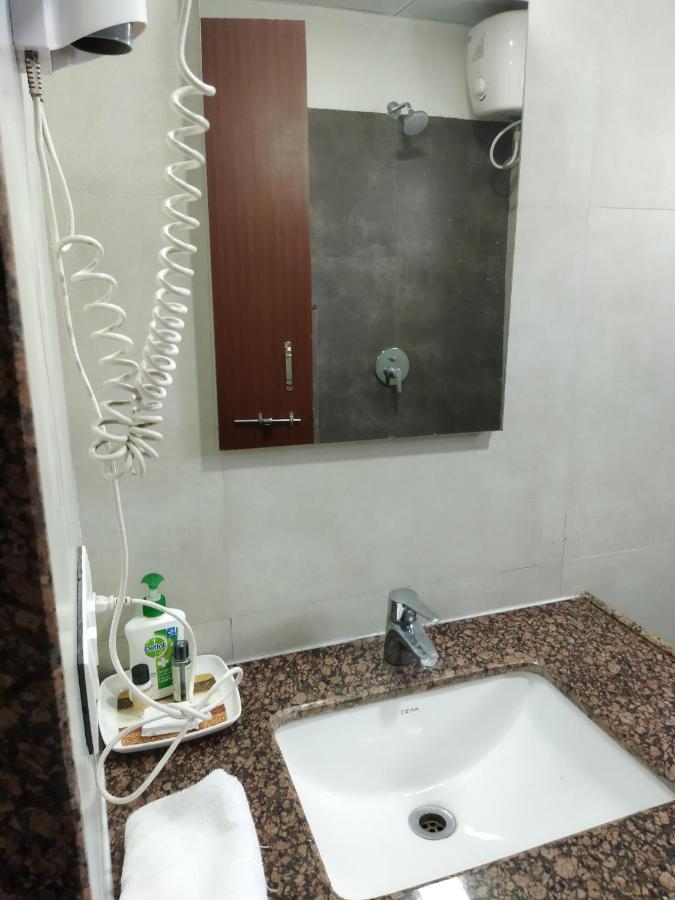 Savana Lake Resort Nashik Bagian luar foto