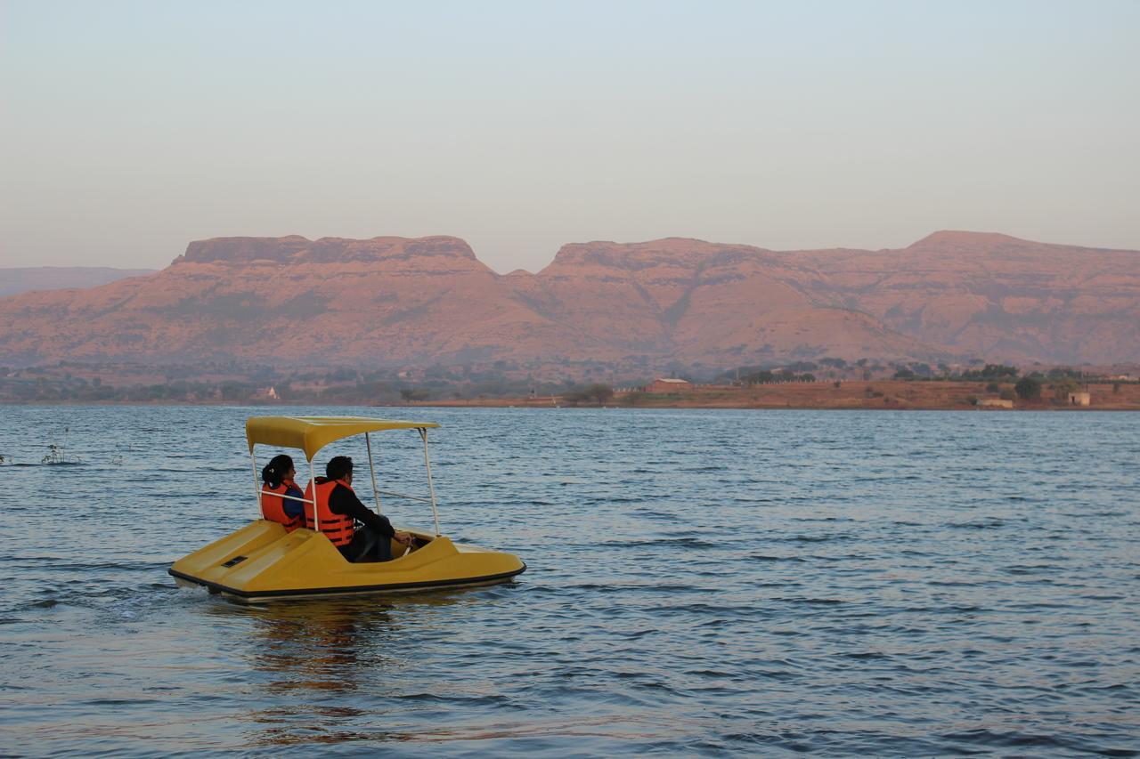 Savana Lake Resort Nashik Bagian luar foto